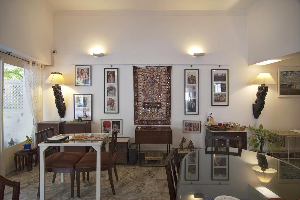 Haveli Hauz Khas Nova Deli Exterior foto